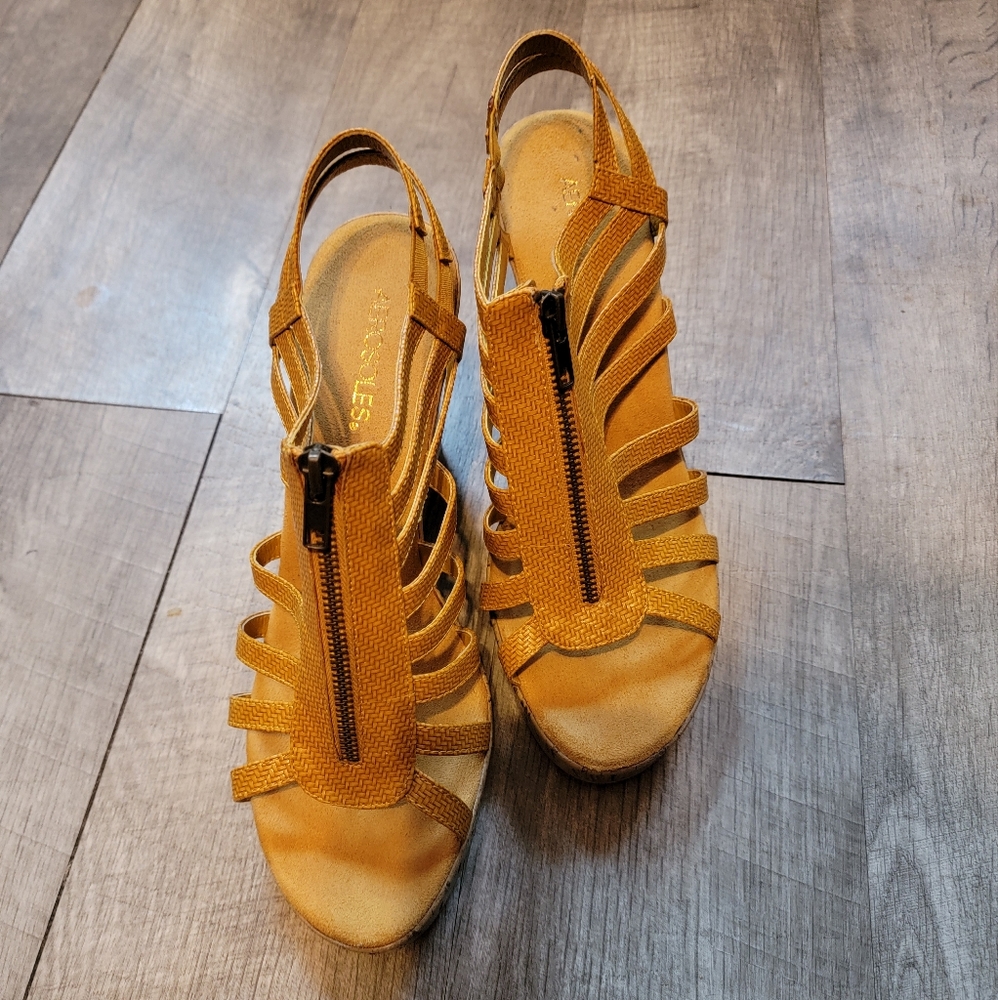 Women's Wedge